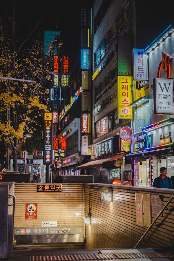 pexels-photo-1637802-1